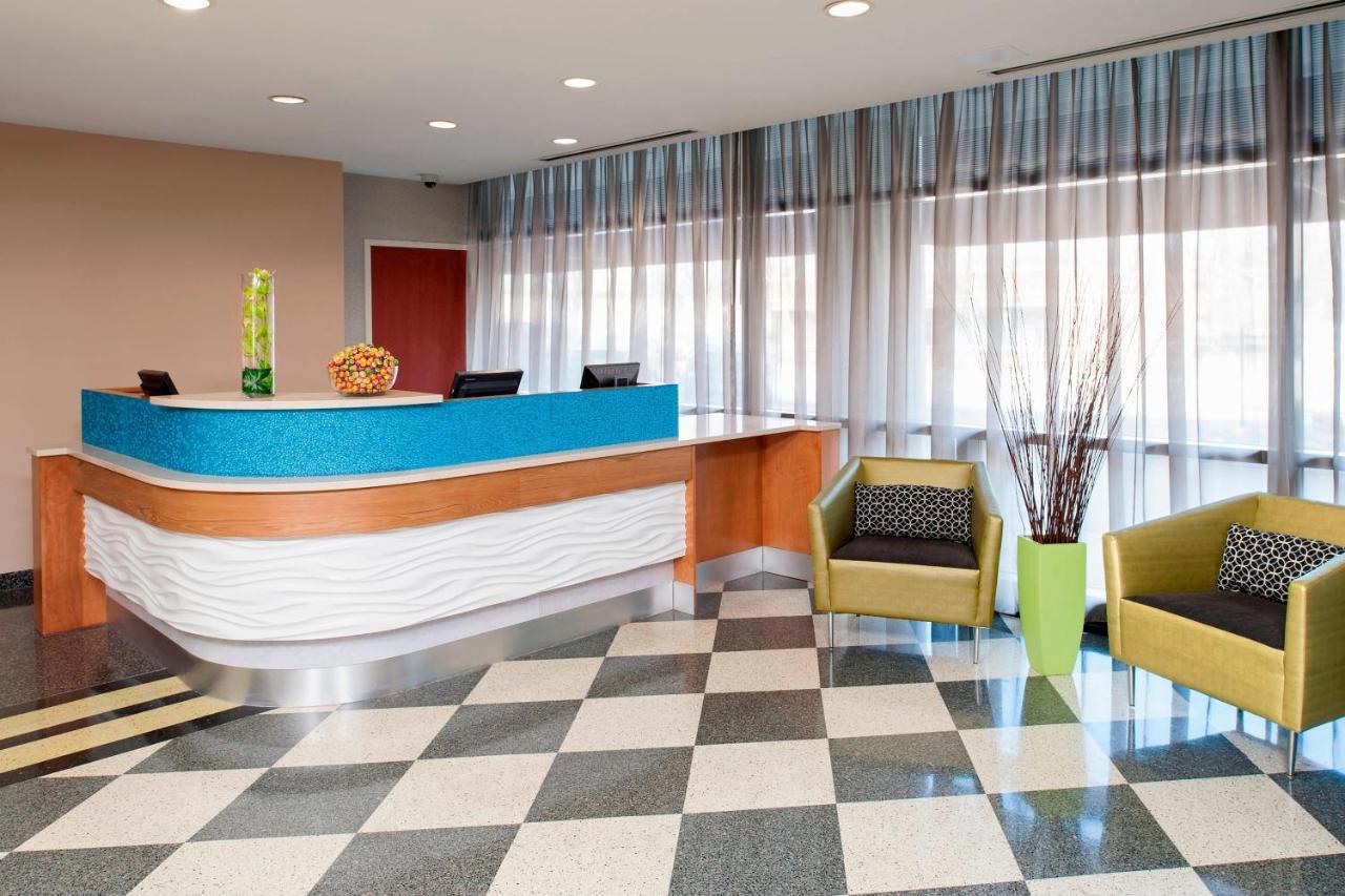 สปริงฮิลล์ สวีท ชิคาโก โอฮาร์ Hotel โรสมอนต์ ภายนอก รูปภาพ